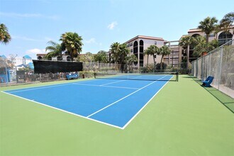 1015 Anglers Cv, Unit Anglers Cove G203 in Marco Island, FL - Building Photo - Building Photo