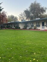 339 W Eaton Ave in Tracy, CA - Building Photo