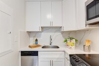 988 Fulton St, Unit 141 in San Francisco, CA - Building Photo - Building Photo