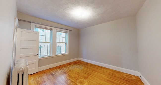 8A Forest St, Unit 4