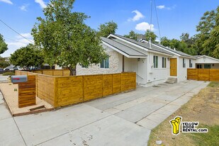78 Magnolia Ave in Lemoore, CA - Building Photo