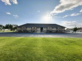 580 S Center St in Santaquin, UT - Building Photo