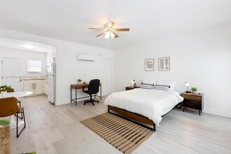 301 NE 17th Ave in Fort Lauderdale, FL - Building Photo - Building Photo