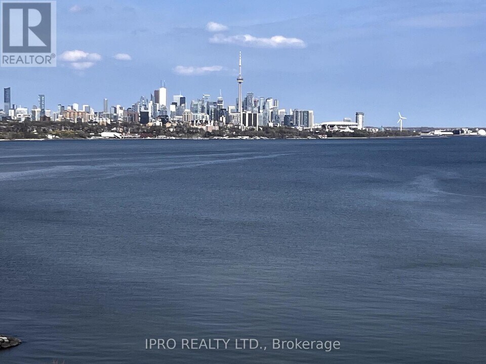 58-1258 Marine Parade Dr in Toronto, ON - Building Photo