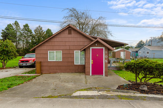 Totem Lane Homes in Longview, WA - Building Photo - Building Photo