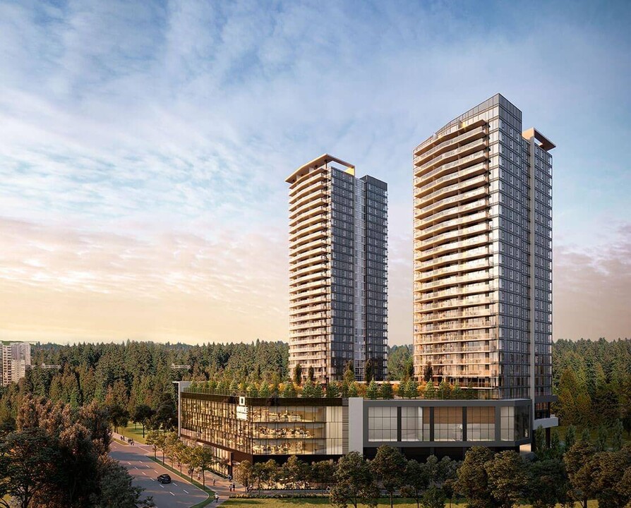 308 Alderson Av in Coquitlam, BC - Building Photo