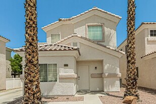 5912 Crumbling Ridge St in Henderson, NV - Building Photo