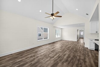 135 Edgewood Ave in Jackson, TN - Building Photo - Building Photo