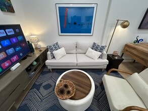 1440 Harvard St NW, Unit 4 in Washington, DC - Building Photo - Building Photo