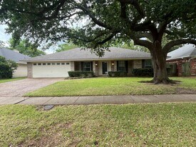 617 Turtle Creek Dr in Shreveport, LA - Building Photo