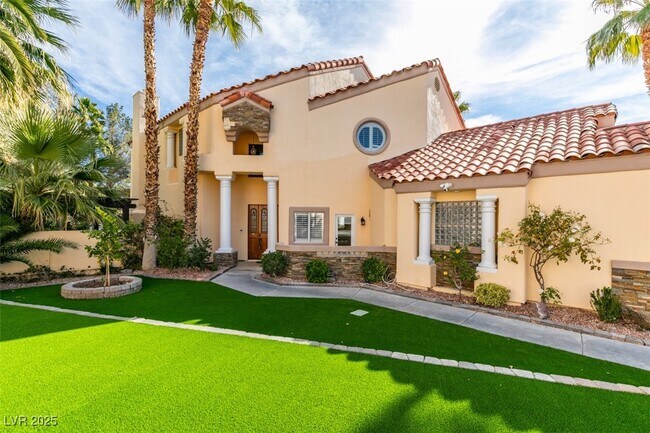 property at 2600 Sun Reef Rd