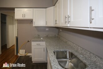 5517 N Kenmore Ave, Unit 101G in Chicago, IL - Building Photo - Building Photo