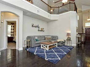 7709 Menchaca Rd in Austin, TX - Building Photo - Building Photo