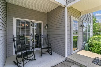 103 Yorkminster Ln, Unit 10 in Savoy, IL - Building Photo - Building Photo