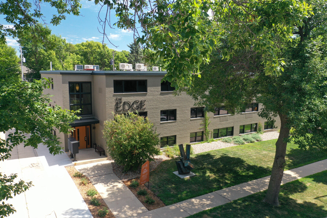 The Edge On Main in Sioux Falls, SD - Foto de edificio