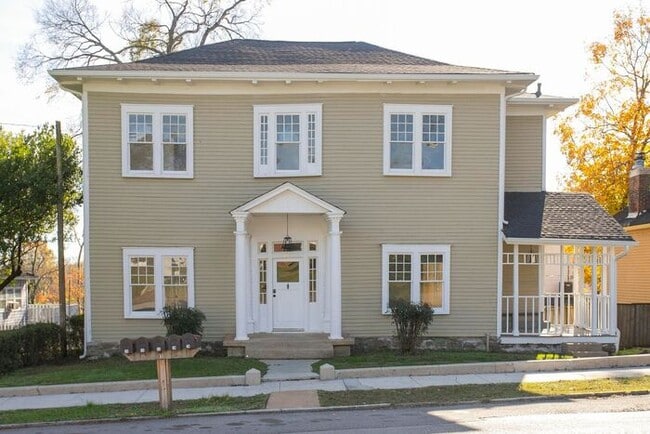 415 W 6th St in Columbia, TN - Building Photo - Building Photo