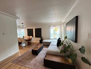 837 E Buena Ventura St in Colorado Springs, CO - Building Photo - Building Photo