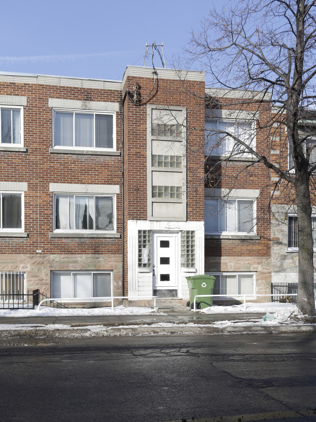 3131 Allard in Montréal, QC - Building Photo - Building Photo