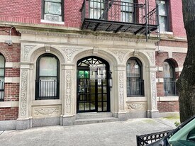 WEST 104 STREET in New York, NY - Building Photo