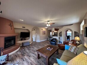 11011 N Zephyr Dr in Fountain Hills, AZ - Building Photo - Building Photo