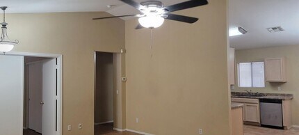 11322 W Campana Dr in Surprise, AZ - Building Photo - Building Photo