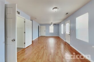 18011 Lynn Ln in Cornelius, NC - Building Photo - Building Photo