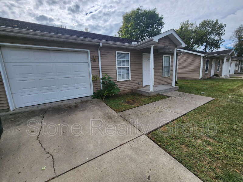 2335 Patrick St in Terre Haute, IN - Building Photo