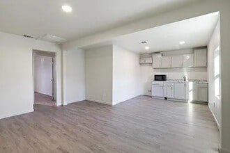 7115 Parkdale Dr in Dallas, TX - Building Photo - Building Photo