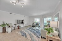 5633 Turtle Bay Dr, Unit 37 in Naples, FL - Building Photo - Building Photo