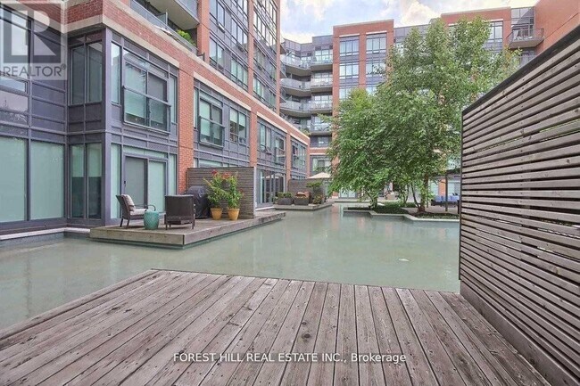 property at 7608 Yonge St