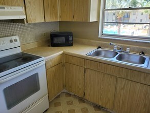 2800 E 113th Ave in Tampa, FL - Building Photo - Building Photo