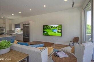 4201 N Marshall Way in Scottsdale, AZ - Foto de edificio - Building Photo