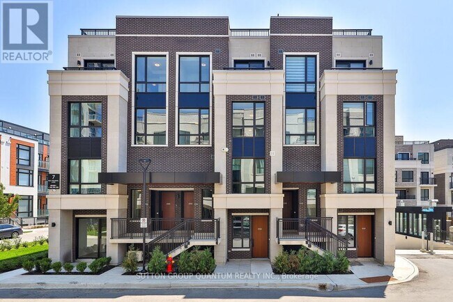 property at 7 Red Squirrel Ln.