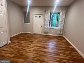104 Tulip Ave in Takoma Park, MD - Building Photo - Building Photo