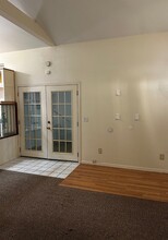 14509 8th Ave SW, Unit 14509 in Burien, WA - Building Photo - Building Photo