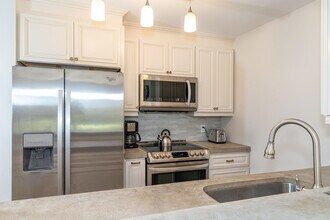 1299 Uluniu Rd-Unit -ID1246374P in Kihei, HI - Foto de edificio - Building Photo