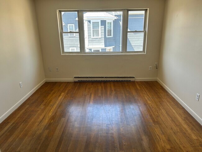57 Newbury Ave in Quincy, MA - Building Photo - Building Photo
