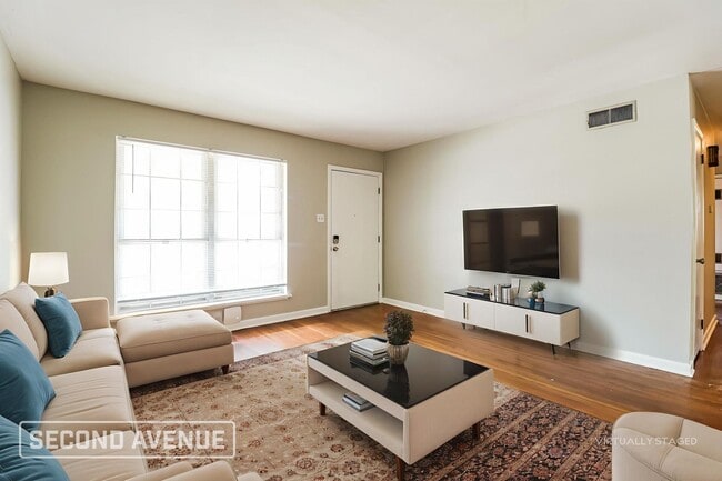 8110 Alvin Ln in Little Rock, AR - Building Photo - Building Photo