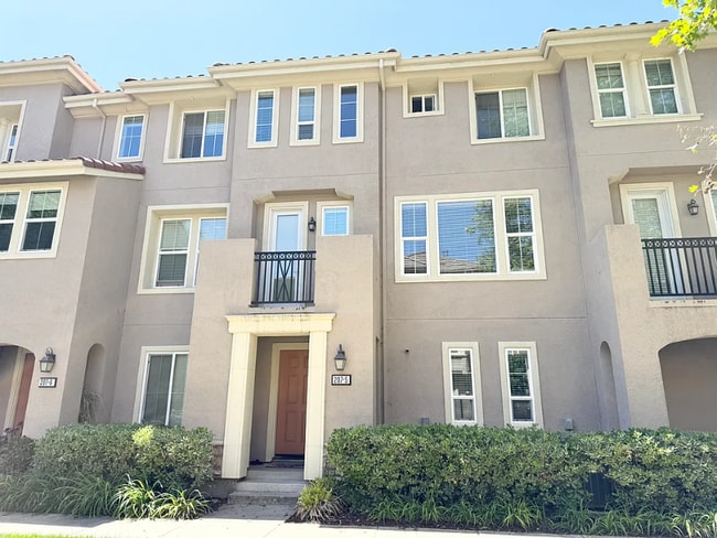 property at 207 Heligan Ln