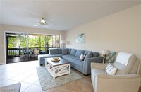 823 Meadowland Dr in Naples, FL - Foto de edificio - Building Photo