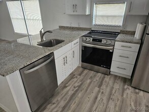 6890 W Homosassa Trail in Homosassa, FL - Building Photo - Building Photo