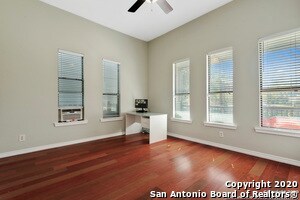 321 Grove Ave in San Antonio, TX - Building Photo - Building Photo
