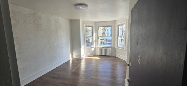 property at 5027 Walnut St