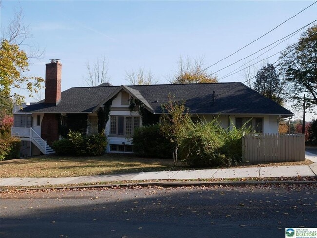 2110-2126 W Walnut St in Allentown, PA - Building Photo - Building Photo