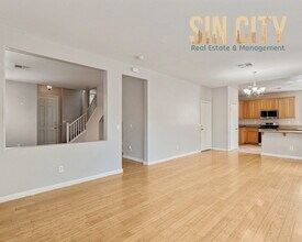 1845 Arrow Stone Ct in North Las Vegas, NV - Building Photo - Building Photo