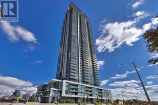 3975 Grand Park Dr in Mississauga, ON - Building Photo