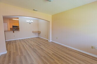 166 SW Peacock Blvd in Port St. Lucie, FL - Building Photo - Building Photo