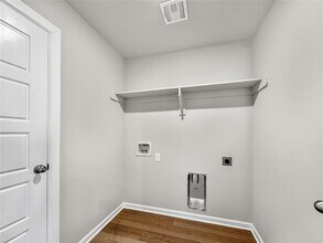 10512 SW 41st St in Oklahoma City, OK - Building Photo - Building Photo