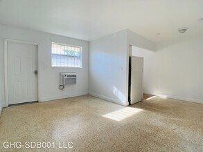 3110 NW 135th St in Opa Locka, FL - Building Photo - Building Photo