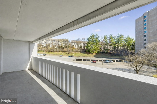 6101 Edsall Rd, Unit 4 in Alexandria, VA - Building Photo - Building Photo